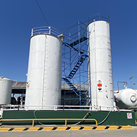 Tanque de solución amoniacal